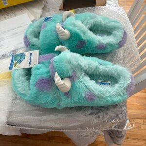 Sully CROCS Blue and Purple Fuzzy Slides W12/M10